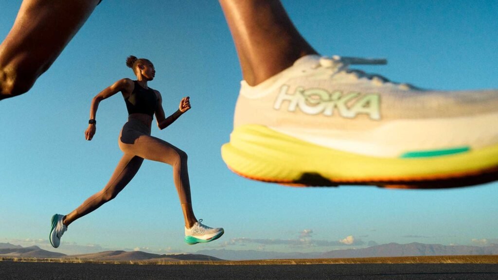 Hoka Mach X 2 (9) Personnes courant avec les HOKA Mach X 2