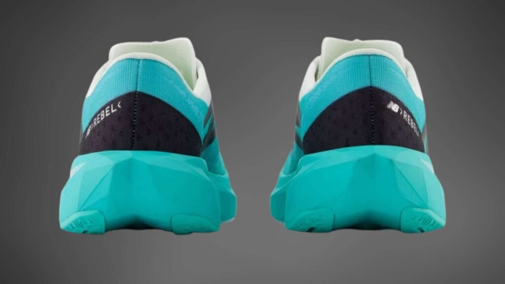 NB FuelCell Rebel v4 (5) New Balance FuelCell Rebel v4 vue du talon