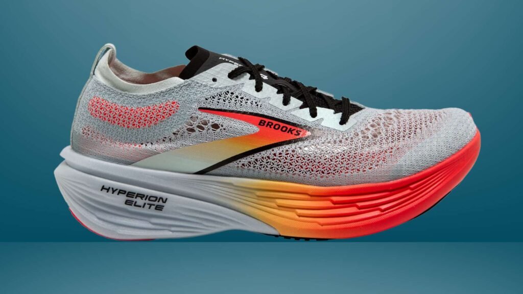 Brooks Plaque Carbone (4) Brooks Hyperion Elite 4 vue de côté